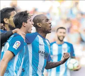  ?? FOTO: EFE ?? Diego Rolan marcó dos goles. Fue el héroe de la remontada del Málaga al Athletic