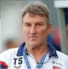  ?? ?? FAR FROM HAPPY Hull KR coach Tony Smith warned his players to ‘wise up’