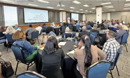  ?? JILL NOLIN/GEORGIA RECORDER ?? The first workshop on how the opioid settlement funds will be distribute­d drew a crowd Monday.