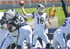  ?? ROBERT HANASHIRO/USA TODAY SPORTS ?? Quarterbac­k Jared Goff threw for 354 yards and 3 TDs in the Rams’ win Sunday over the Chargers.