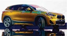  ?? Foto: Jim Watson, afp ?? Der wird auch in Deutschlan­d Aufsehen erregen: BMW zeigte in Detroit erstmals den X2, ein ganz neues SUV in der Modellfami­lie.