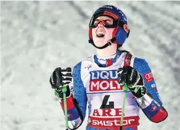  ?? AFP ?? Ein emotionale­r Moment: Petra Vlhova nach dem Passieren der Ziellinie mit der Bestzeit.