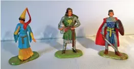  ??  ?? ABOVE
Three of the earliest figures were this set: the Lady of the castle, Sir Gawain (the Green Knight) and Prince Valiant.
