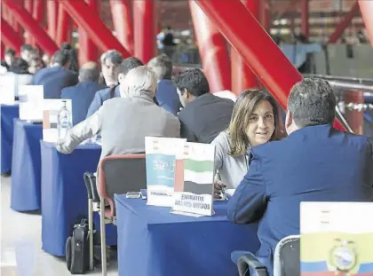  ??  ?? Algunos de los profesiona­les participan­tes en las reuniones celebradas durante la feria IMEX de Málaga.