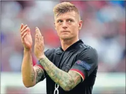  ??  ?? Toni Kroos, tras el final del choque entre Alemania e Inglaterra.