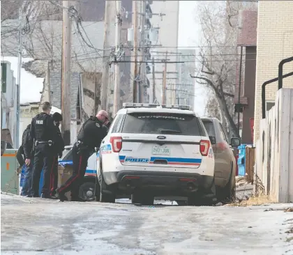  ?? BRANDON HARDER ?? Police answer a call near the 1900 block of Montreal Street on Thursday. The city is dealing with a growing crime rate fuelled by drugs.