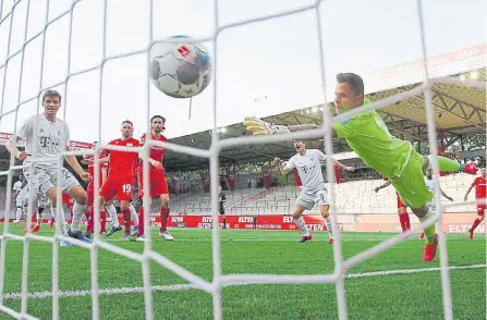  ??  ?? Las emociones de la Bundesliga volvieron. Los goles no se hicieron esperar; sin embargo, el grito fue escaso ya que no hubo público.