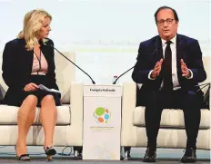  ?? Atiq Ur Rehman/Gulf News ?? Francois Hollande makes a point during a panel discussion moderated by Susannah Streeter (left) at the World Green Economy Summit in Dubai yesterday.