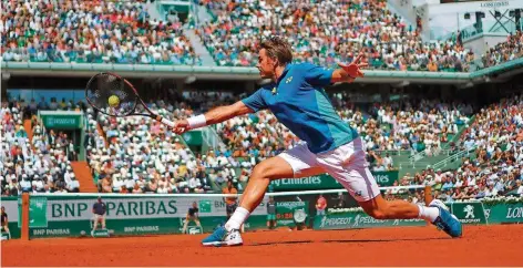  ?? FOTO: MORIN/AFP ?? Der Schweizer Stanislas Wawrinka beeindruck­t bei den French Open in Paris bislang mit starken Leistungen.