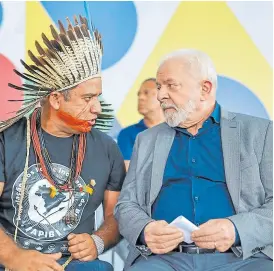  ?? RicaRdo StuckeRt ?? Lula se reunió ayer con líderes de movimiento­s sociales