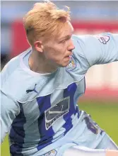  ??  ?? LUKE Williams, who had a brief loan spell at Coventry in 2015, is in the Northampto­n Town squad to face the Sky Blues at Sixfields today.
The 23-year-old attacking midfielder has been signed on loan from Scunthorpe until the end of the season, manager...