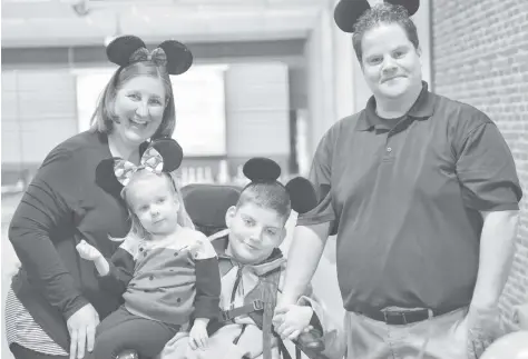  ?? [[VERONICA REINER / THE OBSERVER] ?? Amanda, Adelaide, Isaac and Kevin Wease are thrilled to be travelling to Orlando, Florida courtesy of the Make-A-Wish Foundation. Isaac, 14, was born with L1 Syndrome, a rare genetic condition.