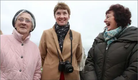  ??  ?? Bernadette Hartigan, Rosemary Hayes and Jeniffer Wickham who were attending the lifeboat memorial ceremony at Rosslare Burrow on Sunday afternoon.