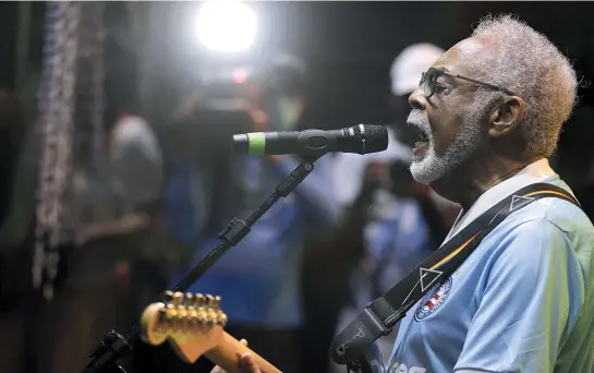  ?? FOTOS ARISSON MARINHO ?? Gilberto Gil participa do Filhos de Gandhy desde os anos 1970, quando voltou do exílio