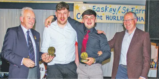  ?? ?? Connacht GAA president John Murphy, Easkey players Jimmy Gordon and Andrew Kilcullen and Denis Walsh, Cork GAA legend and special guest at the recent Easkey GAA Dinner Dance in the Ocean Sands Hotel.