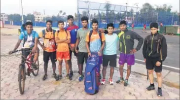  ??  ?? Gangpur-odisha players cannot practice at the Kalinga Stadium because both pitches are occupied.
HT PHOTO