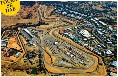  ??  ?? ’n Lugfoto van die Kyalami Grand Prix-resiesbaan wat in 2009 geneem is voordat die huidige eienaar, Toby Venter, uitvoerend­e direkteur van Porsche Suid-Afrika, die baan in 2014 begin verbou het.