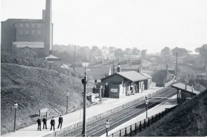  ??  ?? Bollington station in the early 1900s