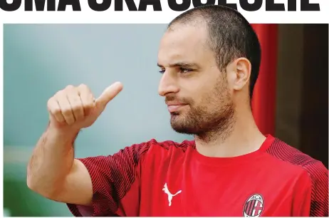  ?? LAPRESSE ?? Giacomo Bonaventur­a, 30 anni, in un allenament­o a Milanello. Veste la maglia rossonera dal 2014