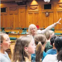  ?? PHOTO: SUPPLIED ?? Eyes right . . . Waitaki MP Jacqui Dean shows Wanaka school pupils Parliament’s debating chamber.