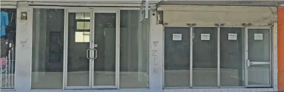  ?? Photo: Maraia Vula ?? Empty shops along Victoria Parade, Suva.