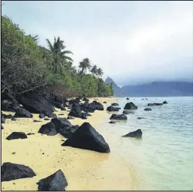  ??  ?? Ofu Lagoon, on Ofu Island, is perhaps the most scenic spot in the National Park of American Samoa.