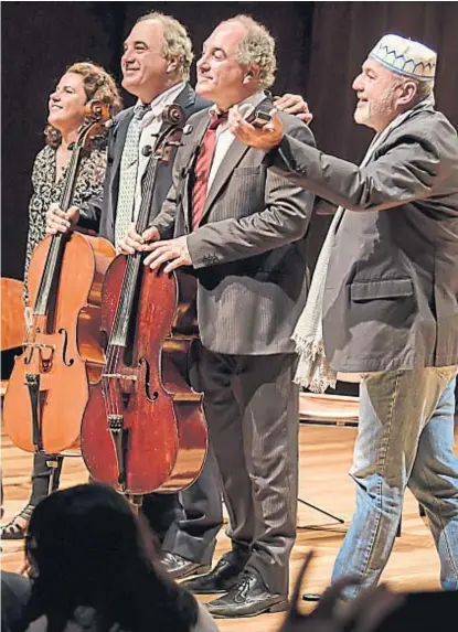  ??  ?? Buena compañía. En su concierto en Córdoba, estarán acompañado­s por Ana Letícia Barros y por José Staneck.