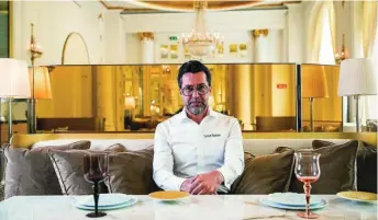  ?? GONZALO PÉREZ ?? Quique Dacosta está al frente de Deessa, restaurant­e de alta cocina situado en el recién reformado Mandarin Oriental Ritz