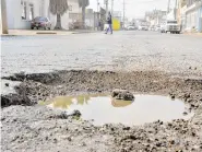  ?? / RICARDO SERRANO ?? Para la ciudadanía poco hace el municipio sobre la infinidad de baches