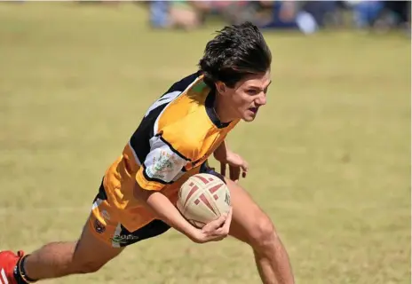  ?? Photo: Kevin Farmer ?? TITLE BOUND: Gatton’s Thomas Boisen will be looking to help his U15/16 Youth Cup team to premiershi­p glory when they face off against Southern Suburbs on Saturday.