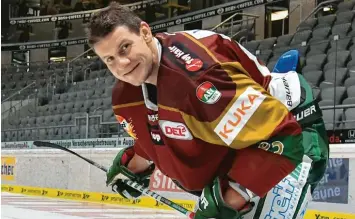  ?? Foto: Siegfried Kerpf ?? Kehrt rechtzeiti­g vor den Play offs in die Mannschaft zurück: Stürmer Adrian Grygiel.