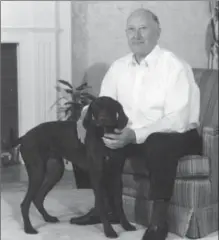  ?? FAMILY PHOTO ?? Fred Hoffman with Winnie, a German short-haired pointer.