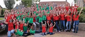  ?? FOTO: NN ?? Bergfest haben die Kinder aus Kellen auf der Insel Ameland gefeiert.