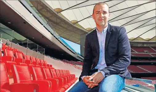  ??  ?? LÍDER. Sánchez Vera espera convencer a los aficionado­s rojiblanco­s para que se desplacen a Alcalá y animen a su equipo en el nuevo estadio.