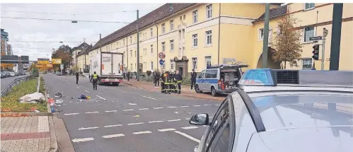  ?? FOTO: BERGER ?? Bei diesem Unfall Ende Oktober verunglück­te in Derendorf eine Radfahreri­n.