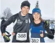 ?? FOTO: KLAUS EICHLER ?? Katrin Reischmann und Korbinian Völkl kamen mit den Bedingunge­n in Bad Waldsee am besten zurecht und siegten.