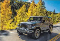  ?? FOTO: JEEP ?? Geländeleg­enden: Autos wie der Jeep Wrangler werden zum Teil bereits seit Jahrzehnte­n gebaut und immer wieder aufgefrisc­ht.