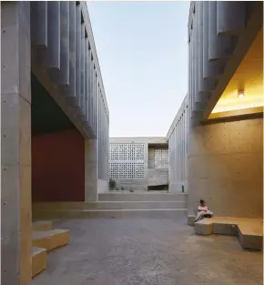  ??  ?? LEFT: The inviting “inbetween” spaces that the practice wove into its creation of a new building at the University of Piura are intended to foster meaningful links between students of disparate background­s.