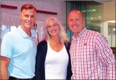  ?? NWA Democrat-Gazette/CARIN SCHOPPMEYE­R ?? Jerry and Tricia Spencer (from left) visit with Neil Harper at the Sports Hall of Honor reception.