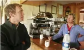  ??  ?? No place like home: Seamus Power enjoys a coffee and a chat with Bridget Spratt on his return to West Waterford Golf Club