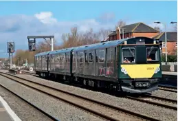  ?? Spencer Conquest ?? During its successful transfer from Long Marston to Reading depot on February 16, GWR’S Fastcharge battery train 230001 Viva Venturer heads through Oxford. The 70-mile journey was completed using 45% of the train’s battery capacity, and it is due to be trialled between West Ealing and Greenford. While at Reading, the train will undergo compatibil­ity testing, and requiremen­ts for future maintenanc­e and servicing will be prepared.