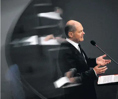  ?? [ AFP ] ?? Bei sich fand der deutsche Bundeskanz­ler, Olaf Scholz (SPD), in der Debatte um die Leopard 2 keinen Fehler.