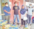  ??  ?? UNTUK GOLONGAN ASNAF: Di antara golongan ibu tunggal dan asnaf.