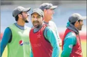  ?? AP PHOTO ?? ▪ Sarfraz Ahmed could lead Pakistan to their first Test series win in England in over two decades.