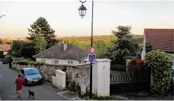  ??  ?? Pierre Morange veut faire de Chambourcy une ville de plus en plus sûre.