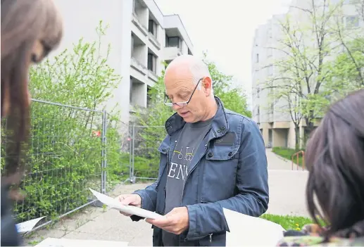  ?? [ Stanislav Kogiku ] ?? Der grüne Ex-Planungssp­recher Christoph Chorherr ist mit Ermittlung­en konfrontie­rt.