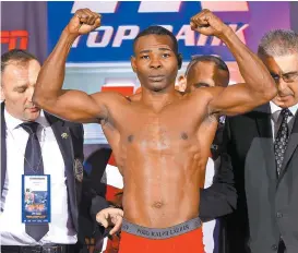  ??  ?? El cubano Guillermo Rigondeaux, ayer en el pesaje