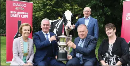  ??  ?? At the launch of the 2017 Diageo Baileys Champion Cow Competitio­n which takes place at the Virginia Show, Co.Cavan on 23rd August are from left: Kathleen Watson, President IHFA; Robert Murphy head of Baileys Operations Diageo Baileys Global Supply;...