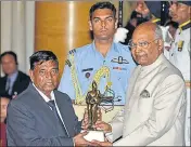  ?? ?? File photo of coach Tarak Sinha receiving the Dronachary­a Award 2018 for Cricket from President Ramnath Kovind.