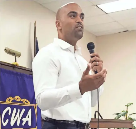  ?? WILL WEISSERT/AP ?? Former NFL linebacker Colin Allred is trying to beat incumbent Congressma­n Pete Sessions in the 32nd district of Texas.